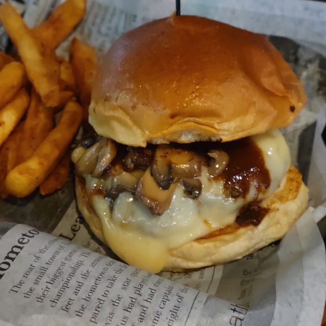 Mushroom Steakhouse Burger.
